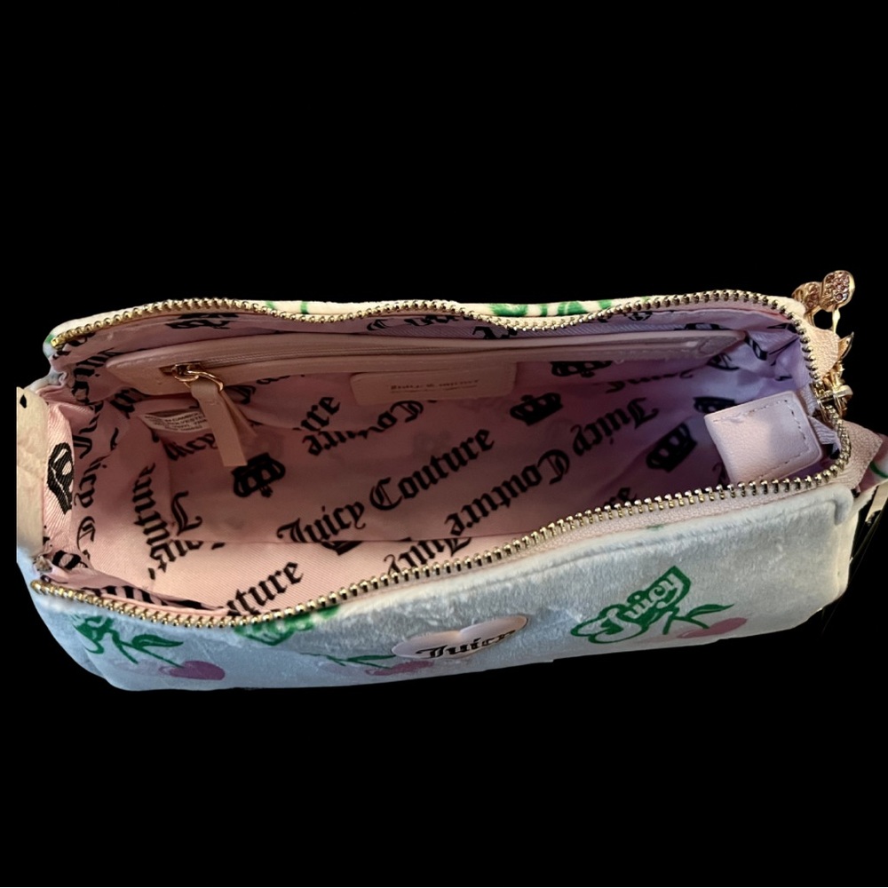 Juicy Couture Retro Cherry Velour Barrel Bag + Heart Coin Purse NWT - Picture 3 of 5